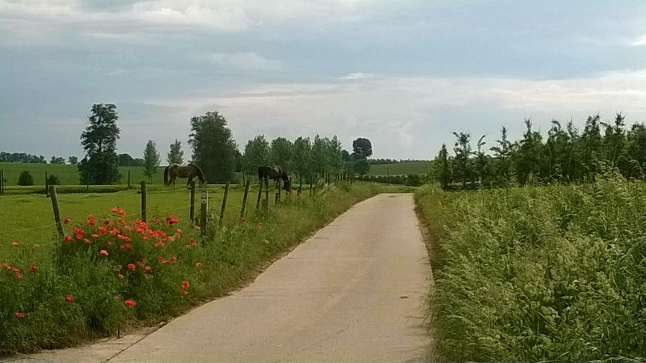 De Lokroep Heers Buitenkant foto