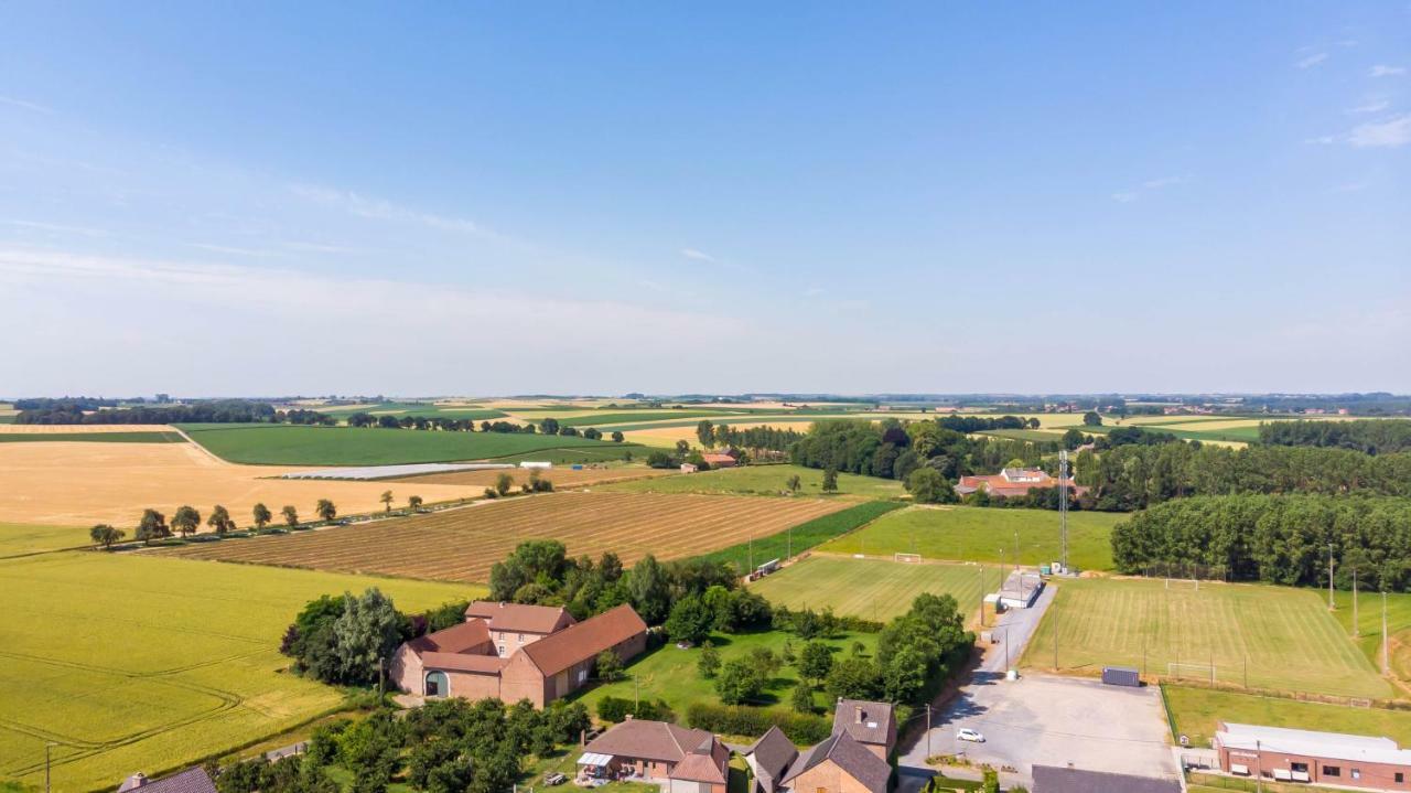 De Lokroep Heers Buitenkant foto